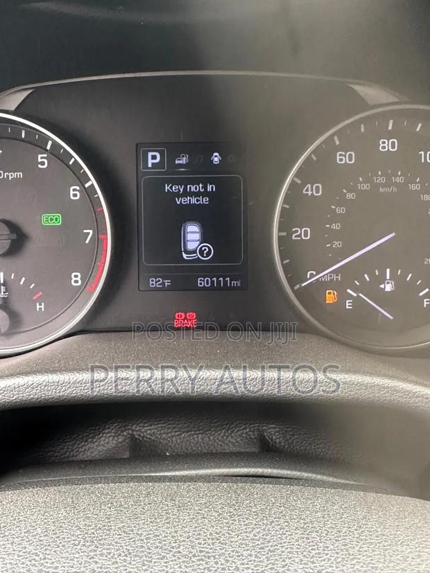 Hyundai Elantra 2018 Gold