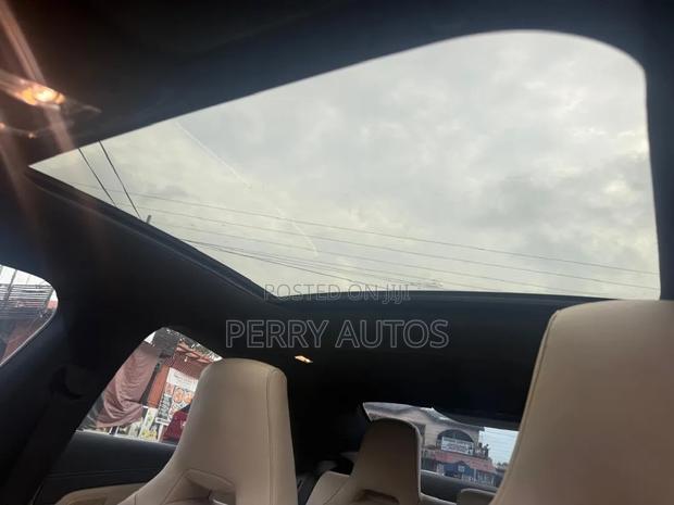 Mercedes-Benz C250 2021 Black