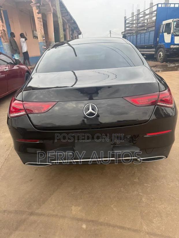 Mercedes-Benz C250 2021 Black