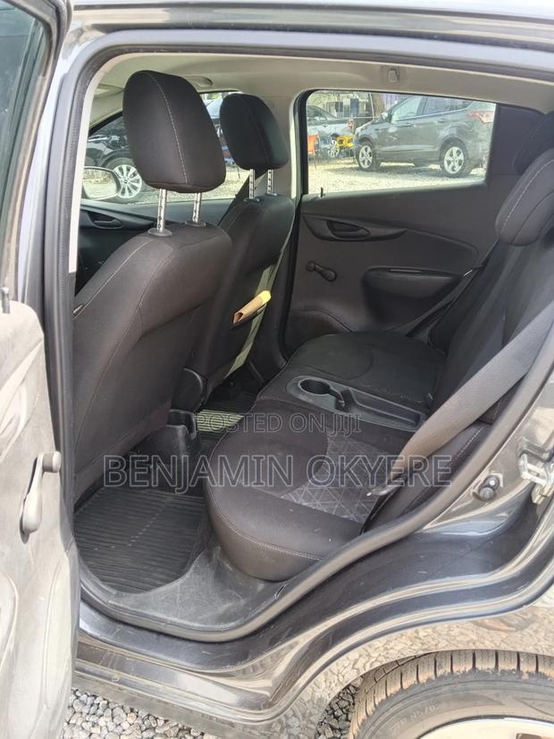 Chevrolet Spark 2020 Gray