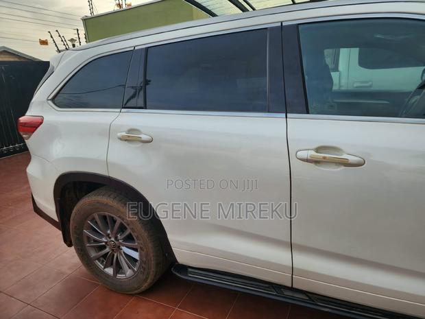 Toyota Highlander 2019 White