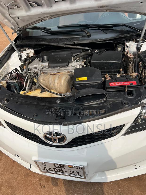 Toyota Camry L 4dr Sedan (2.5L 4cyl 6A) 2014 White