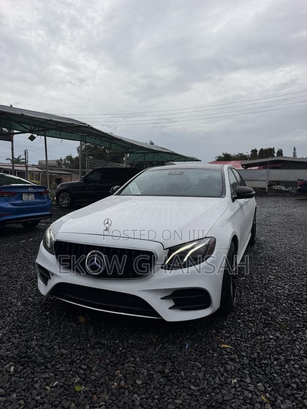 Mercedes-Benz E300 2018 White
