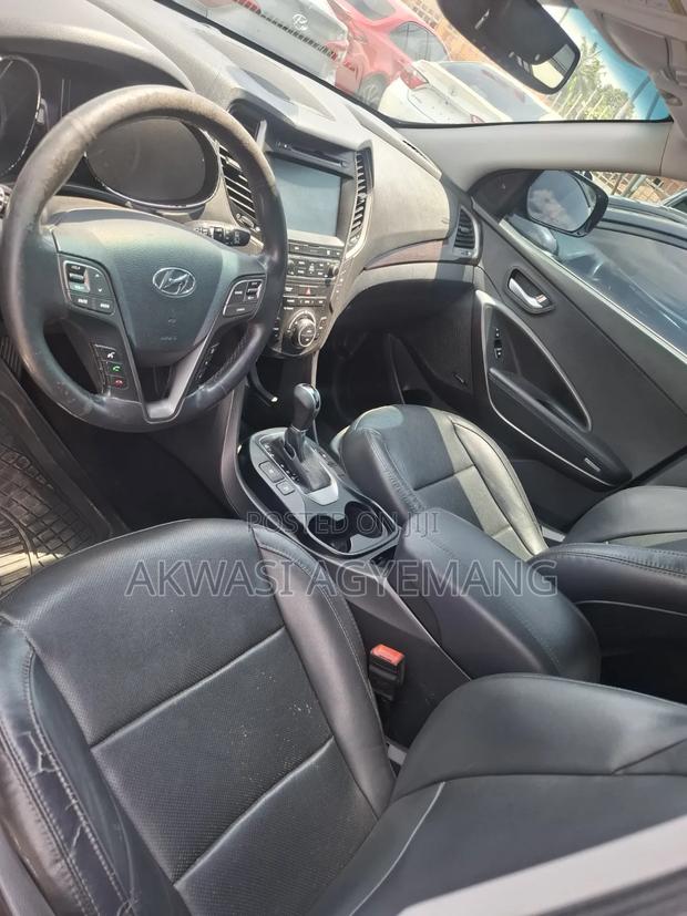 Hyundai Santa Fe SE Ultimate AWD 2017 Gray