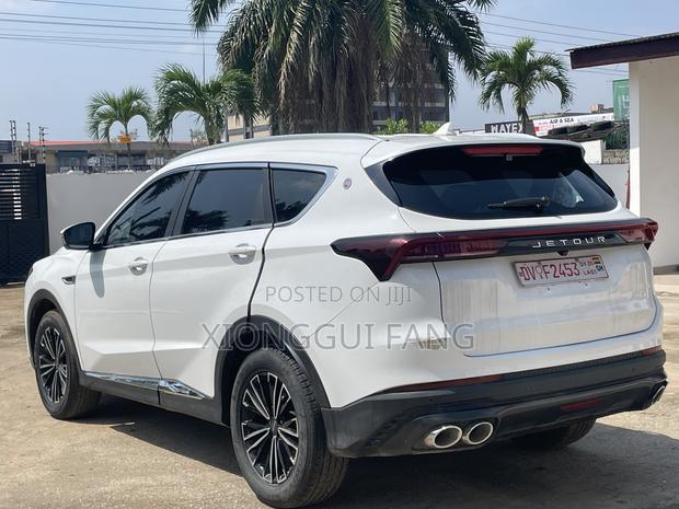 Jetour X70 1.5 7-Seater FWD 2022 White