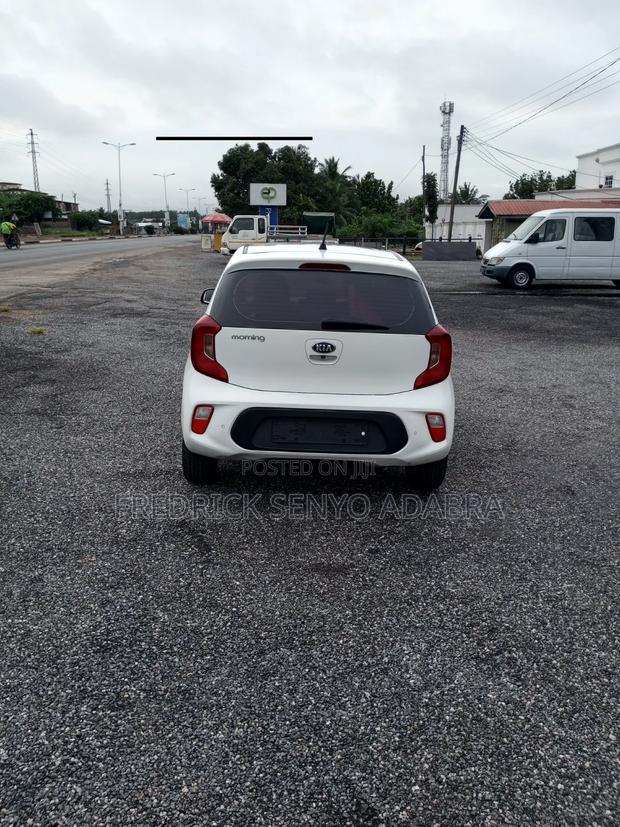 Kia Morning 2019 White