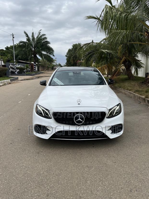 Mercedes-Benz E300 2017 White