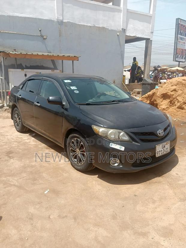 Toyota Corolla S 5-Speed 2013 Black