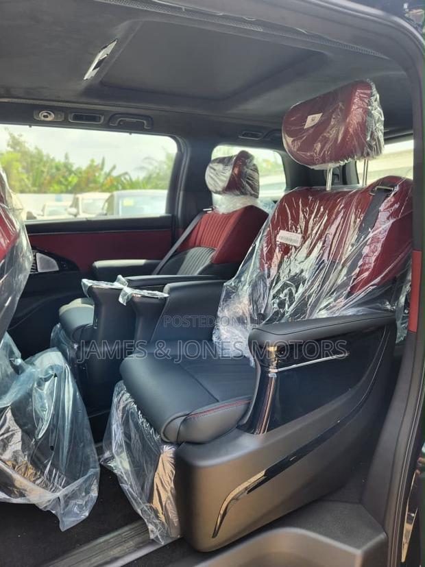New GAC GM8 2025 Black