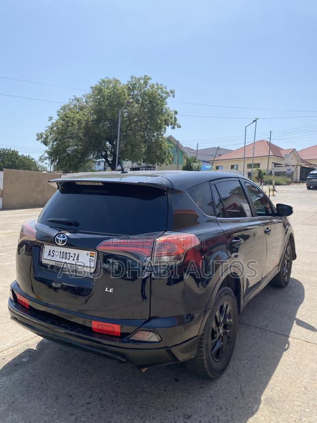 Toyota RAV4 LE 4dr SUV (2.5L 4cyl 6A) 2015 Black