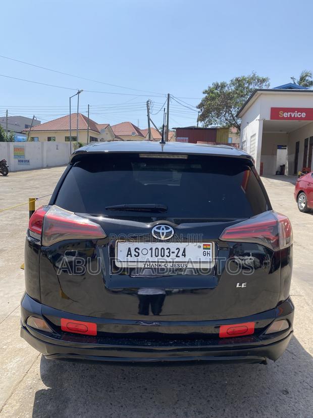 Toyota RAV4 LE 4dr SUV (2.5L 4cyl 6A) 2015 Black