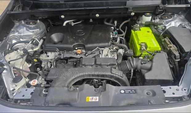 Toyota RAV4 2020 Gray