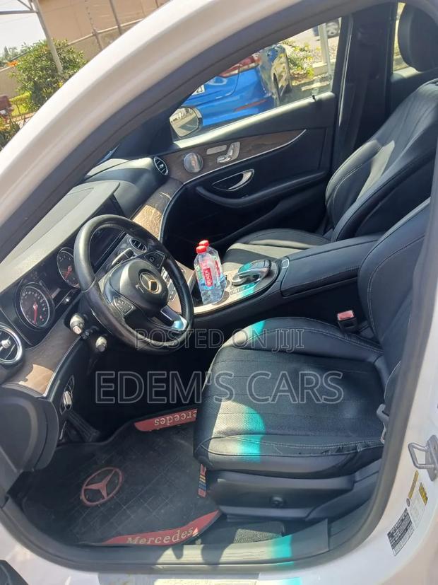 Mercedes-Benz E300 2018 Black