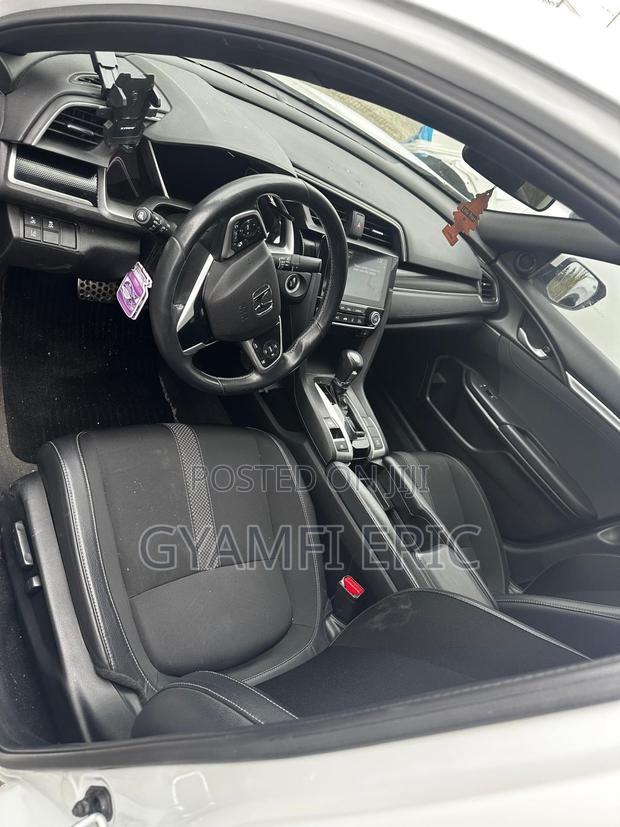 Honda Civic Sport 2021 White