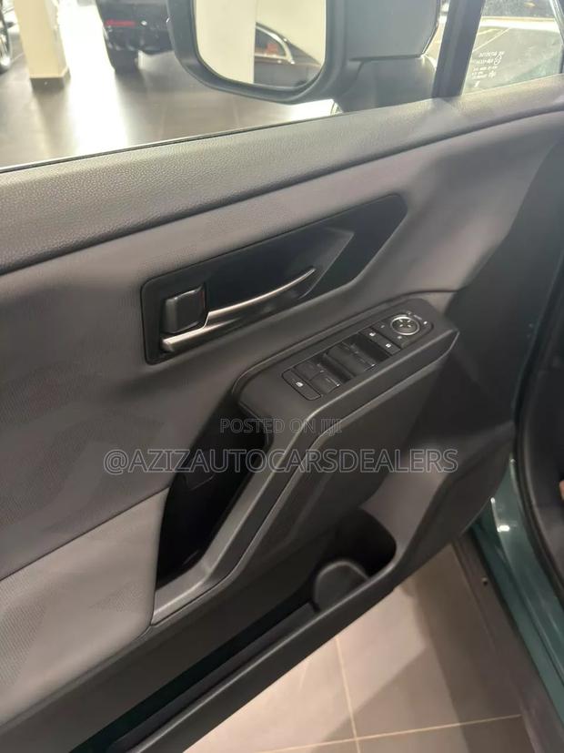 Toyota RAV4 Woodland 2026 Gray