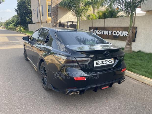 Toyota Camry 2018 Black