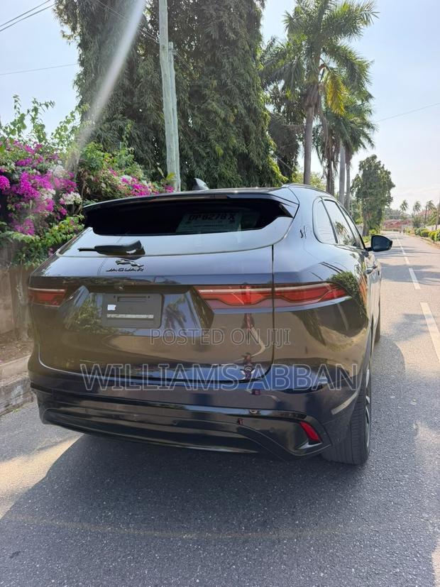 Jaguar F-Pace SVR AWD 2023 Gray