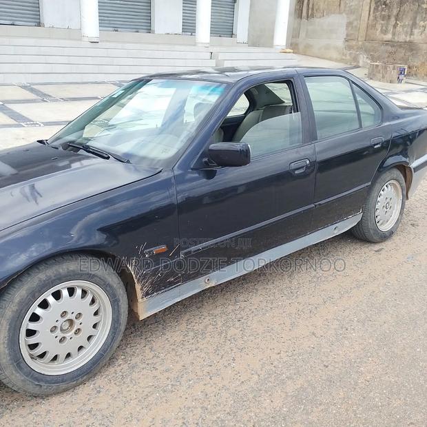 BMW 3 Series 1999 Black