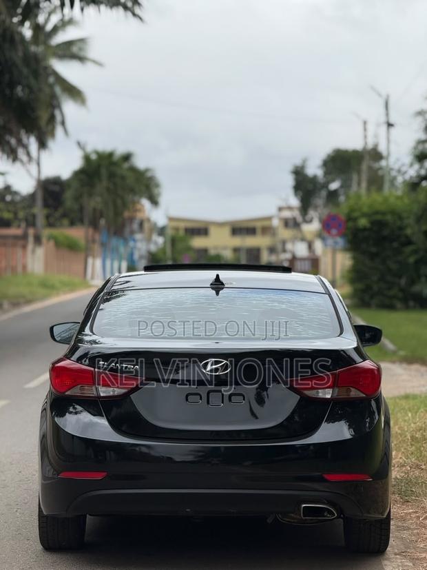Hyundai Elantra 2016 Black