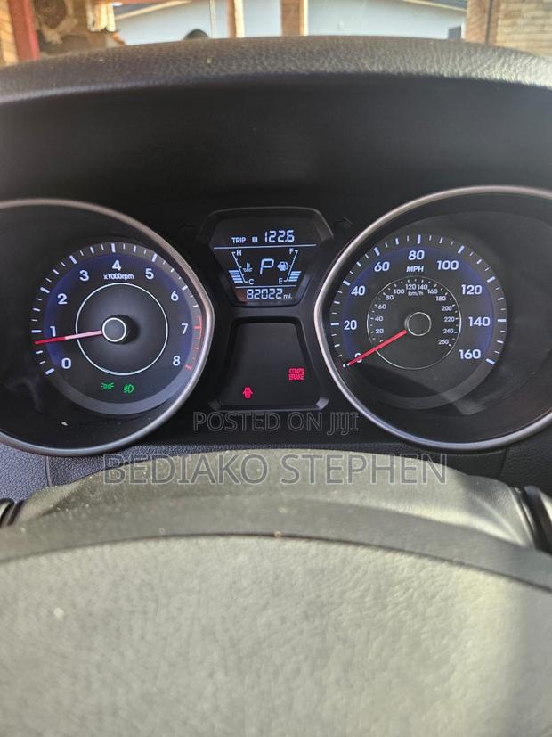 Hyundai Elantra 2016 White