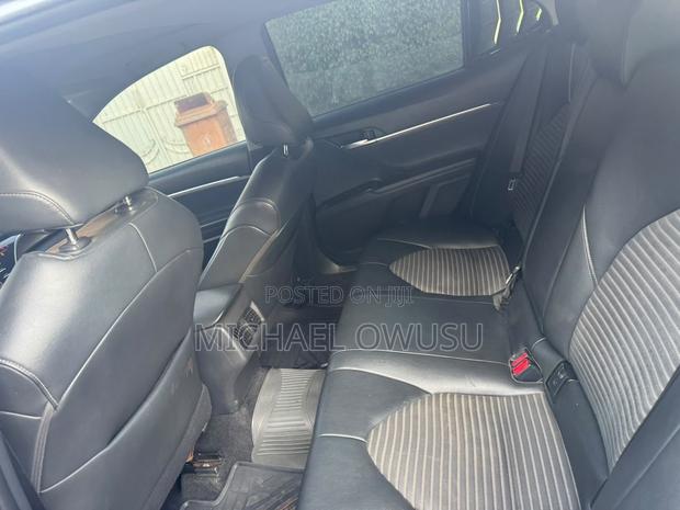 Toyota Camry 2018 Black