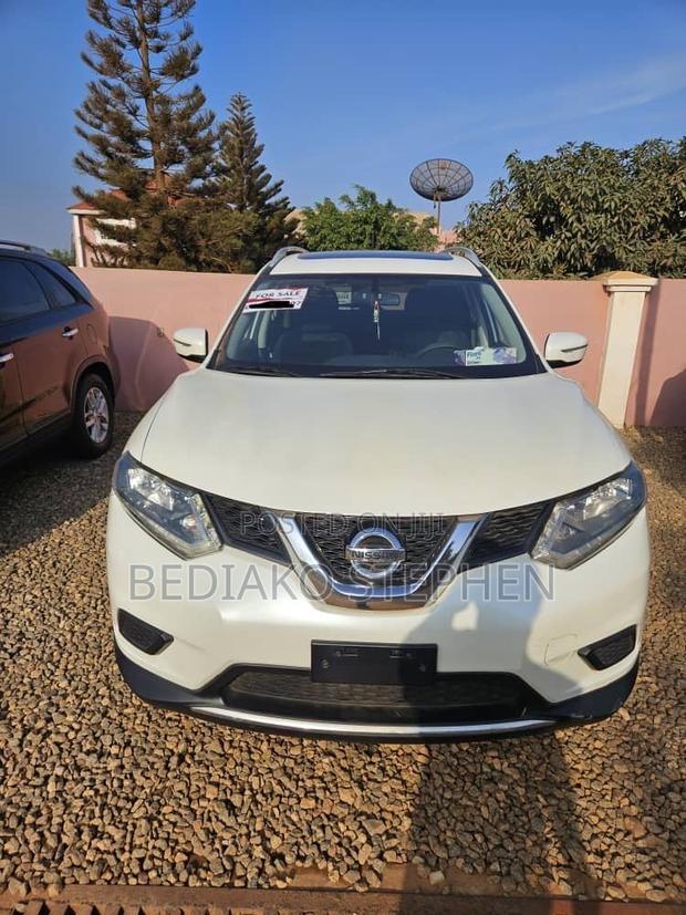 Nissan Rogue 2015 White