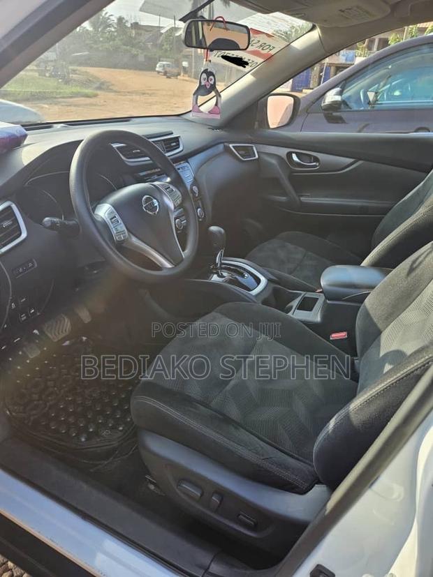 Nissan Rogue 2015 White