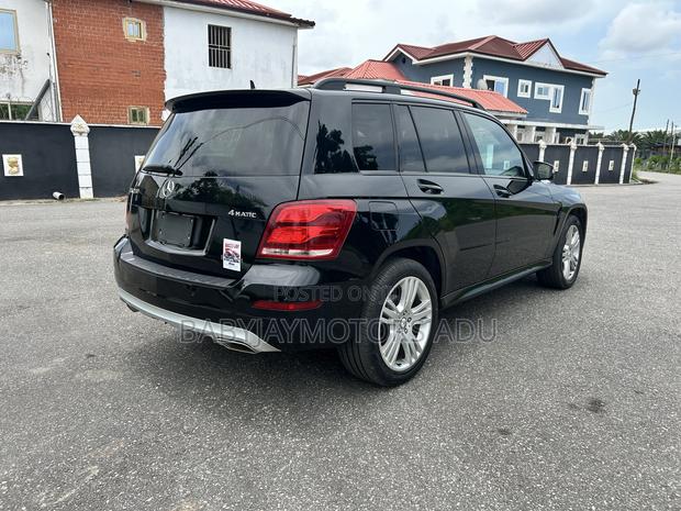 Mercedes-Benz GLK-Class 2014 Black