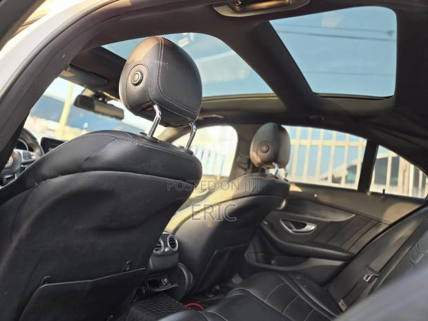 Mercedes-Benz C300 2016 White
