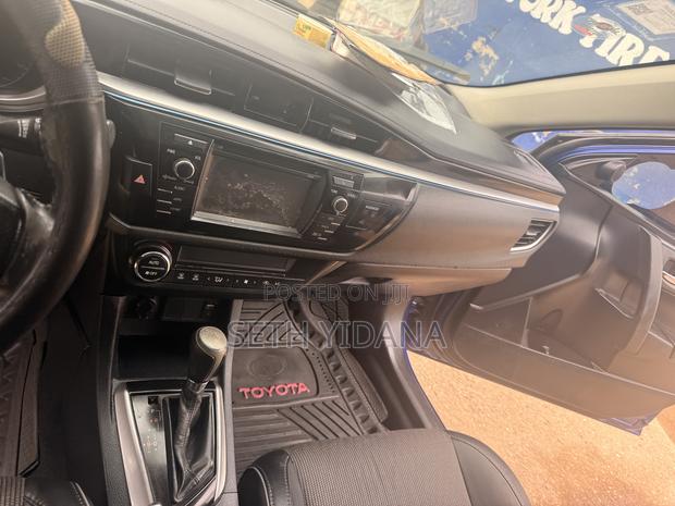 Toyota Corolla S Plus 4dr Sedan (1.8L 4cyl CVT) 2014 Blue