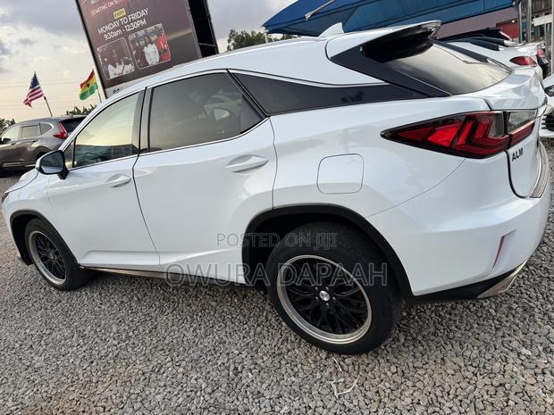 Lexus RX 350 AWD 2018 White