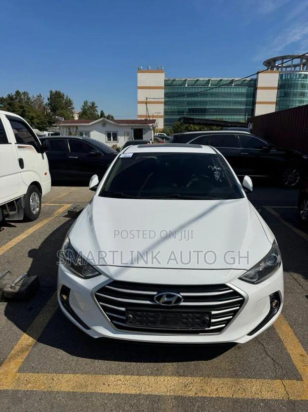 Hyundai Avante 2017 White