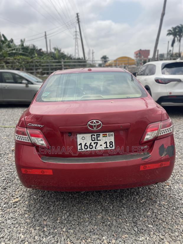 Toyota Camry 2010 Red
