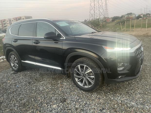 Hyundai Santa Fe SE 2021 Black