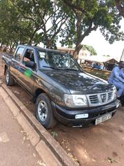 Nissan Hardbody 2003 Gray for sale