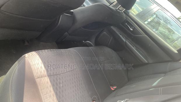 Nissan Altima 2018 White
