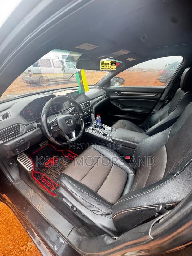 Honda Accord Sport (2.0L 4cyl Turbo 10A) 2019 Black