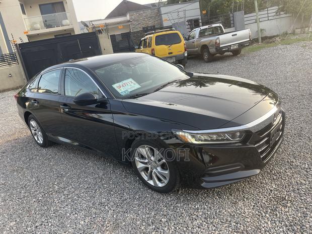 Honda Accord LX (1.5L 4cyl Turbo CVT) 2019 Black