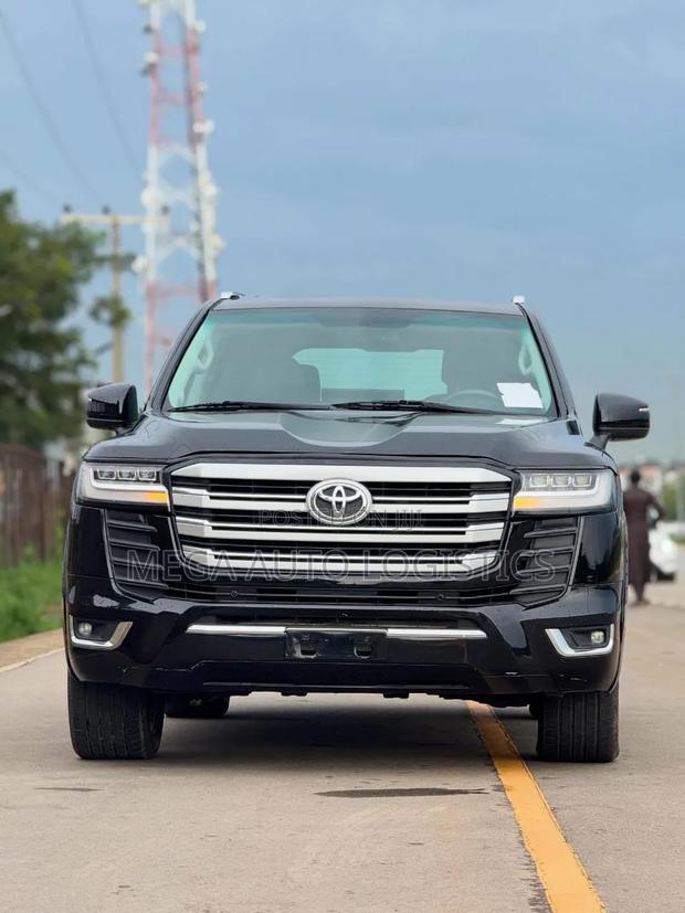 Toyota Land Cruiser 2017 Matt Black
