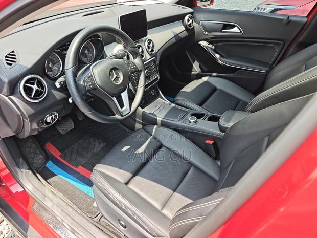 Mercedes-Benz GLA-Class 2016 Red