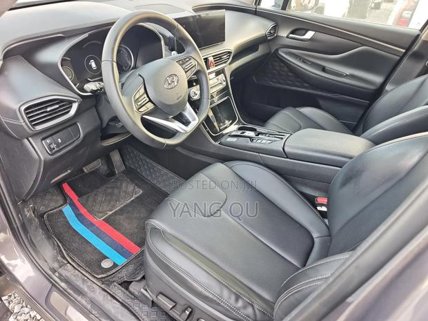 Hyundai Santa Fe SE 2021 Gray