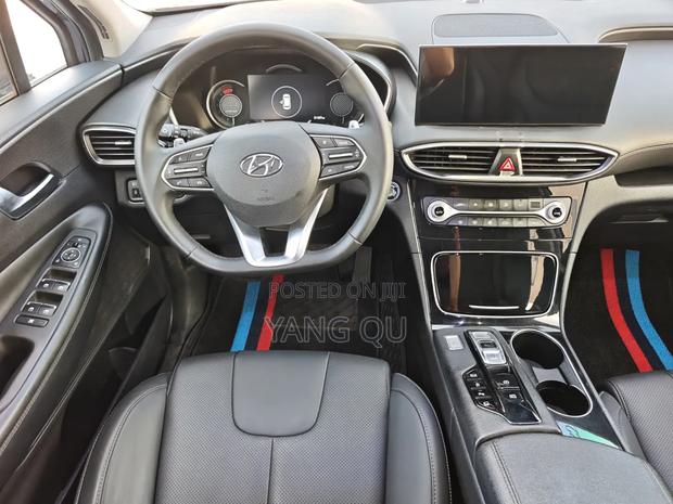 Hyundai Santa Fe SE 2021 Gray