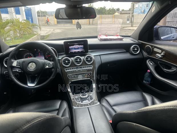 Mercedes-Benz C300 Luxury 4matic Sedan AWD (2.0L 4cyl 7A) 2017 Blue