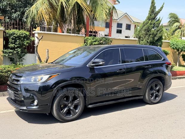 Toyota Highlander XLE 2019 Black