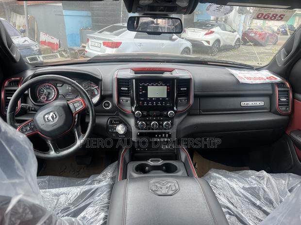 Dodge RAM 2019 Red