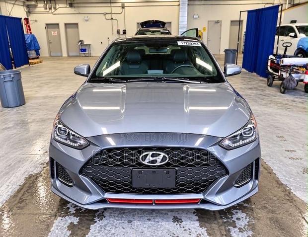 Hyundai Veloster 2019 Silver