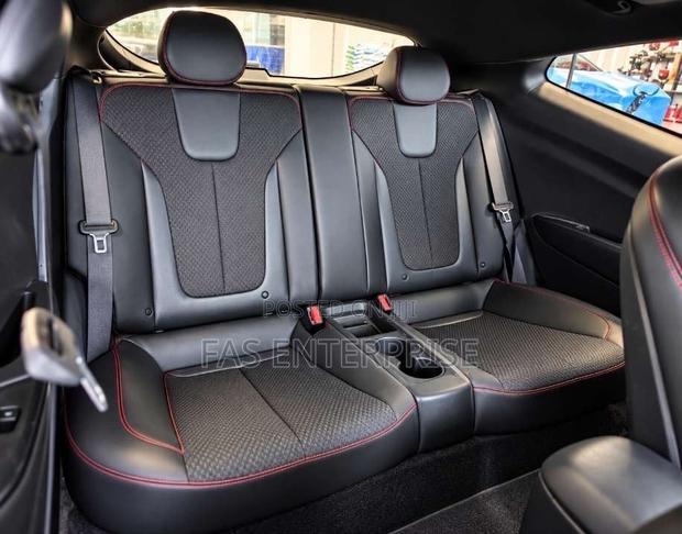 Hyundai Veloster 2019 Silver