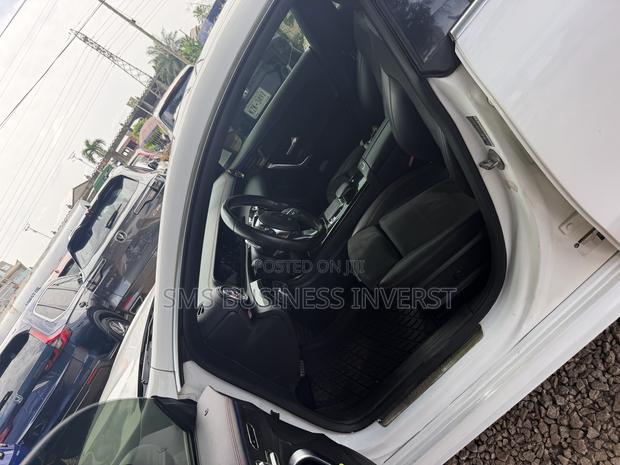 Mercedes-Benz CLA-Class 2020 White