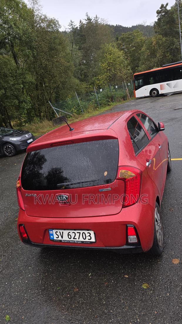 Kia Morning 2016 Red