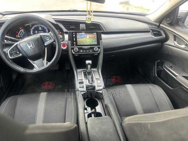 Honda Civic LX 2dr Coupe (2.0L 4cyl) 2016 Blue